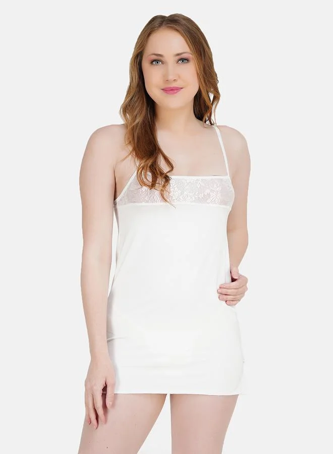 تايك تو طقم لانجري دانتيل أبيض بتصميم بارز للنساء